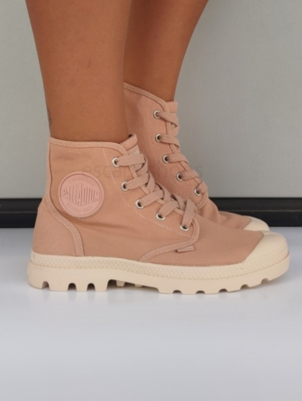 Palladium Women's Canvas High-Tops In Dusty Pink